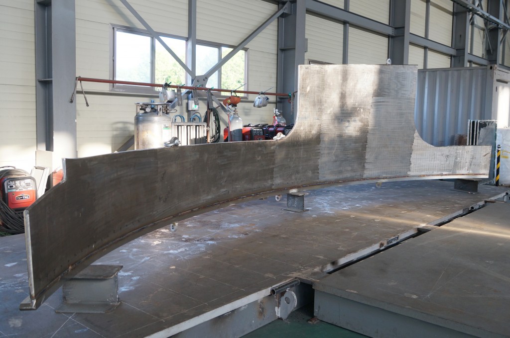 Prototype thermal shield under fabrication in Korea