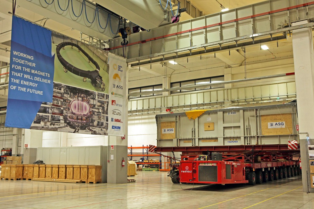Another winding pack leaves La Spezia, Italy