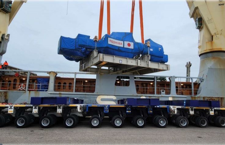 Japan's TF15 magnet coil reaches France