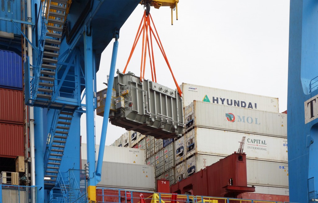 Second of four transformers unloaded after sea journey