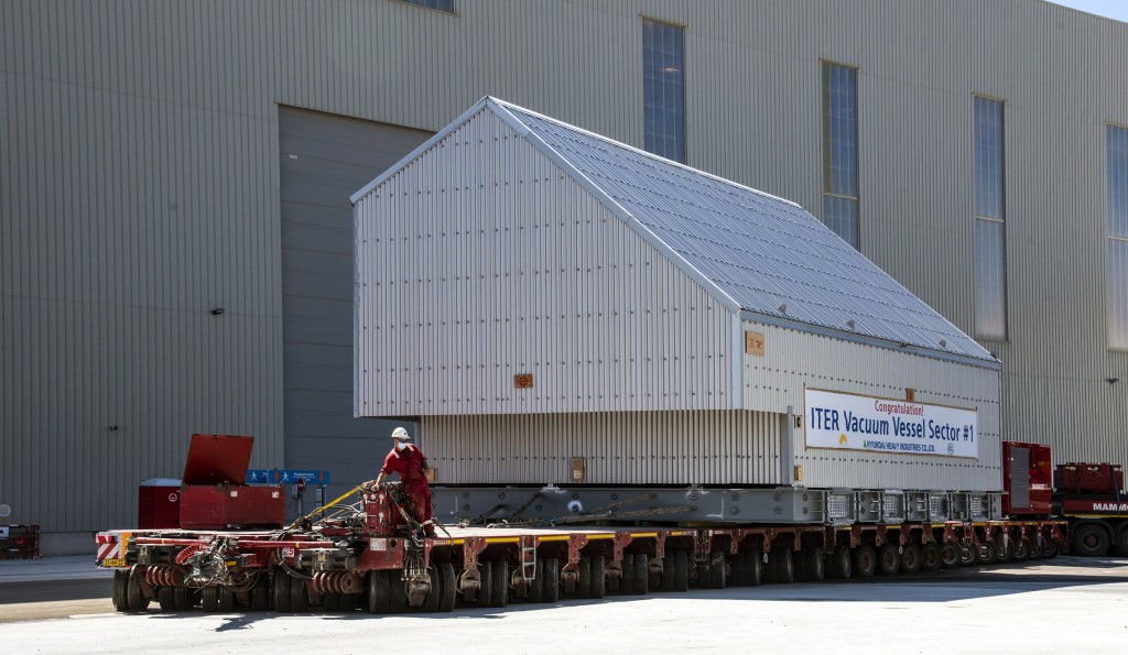 Second vacuum vessel sector received from Korea